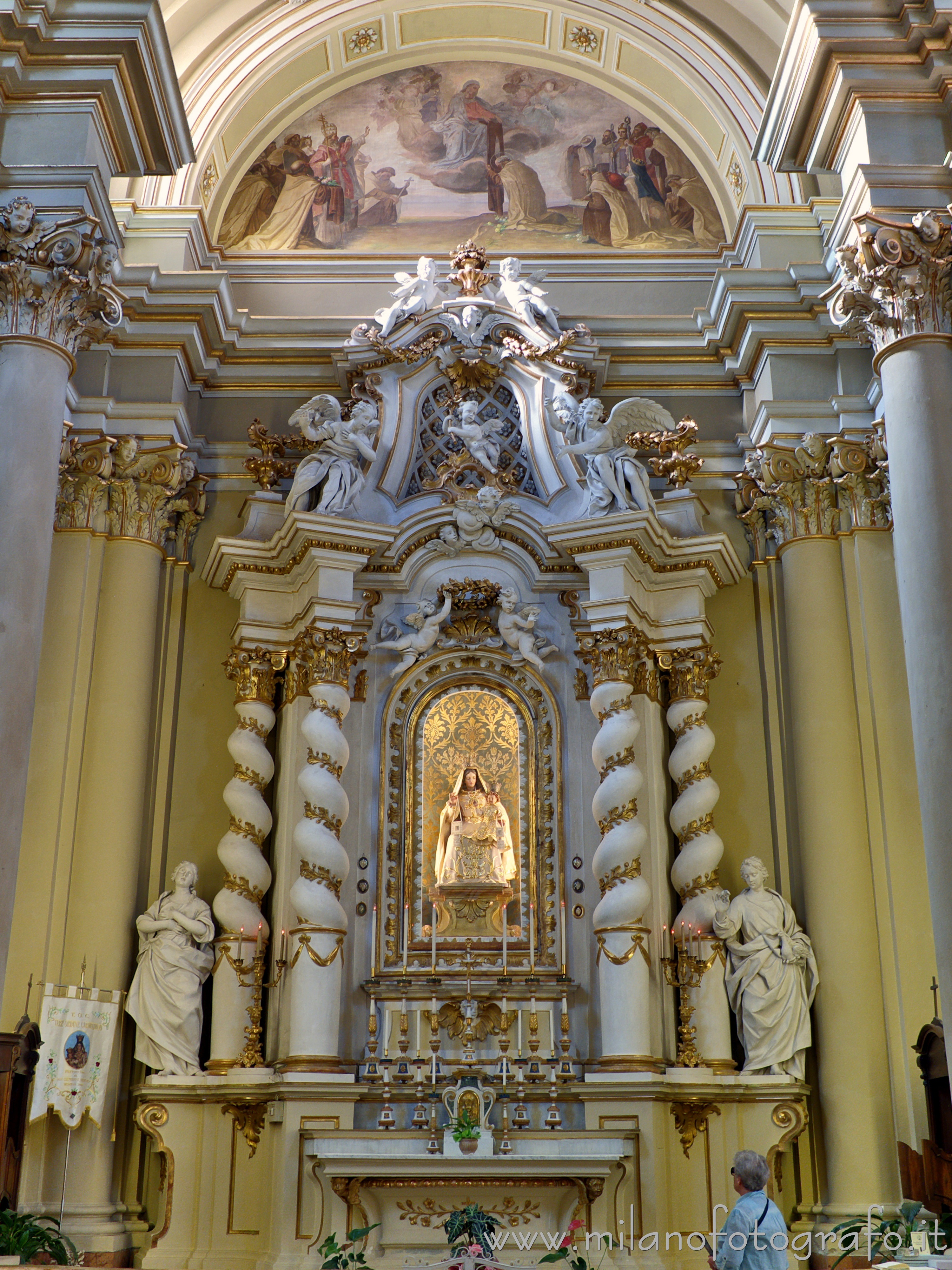Rimini (Italy) - Altar of the Carmine Vergin in the Church of St. John the Baptist